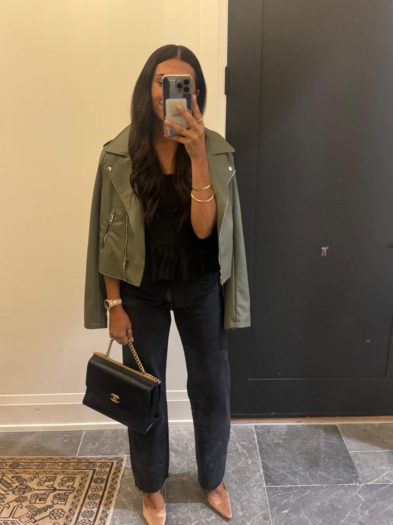 Top: medium
Jacket: medium
Jeans: 27

Dressupbuttercup.com #dressupbuttercup #dederaad 

#LTKFindsUnder100 #LTKStyleTip #LTKSaleAlert