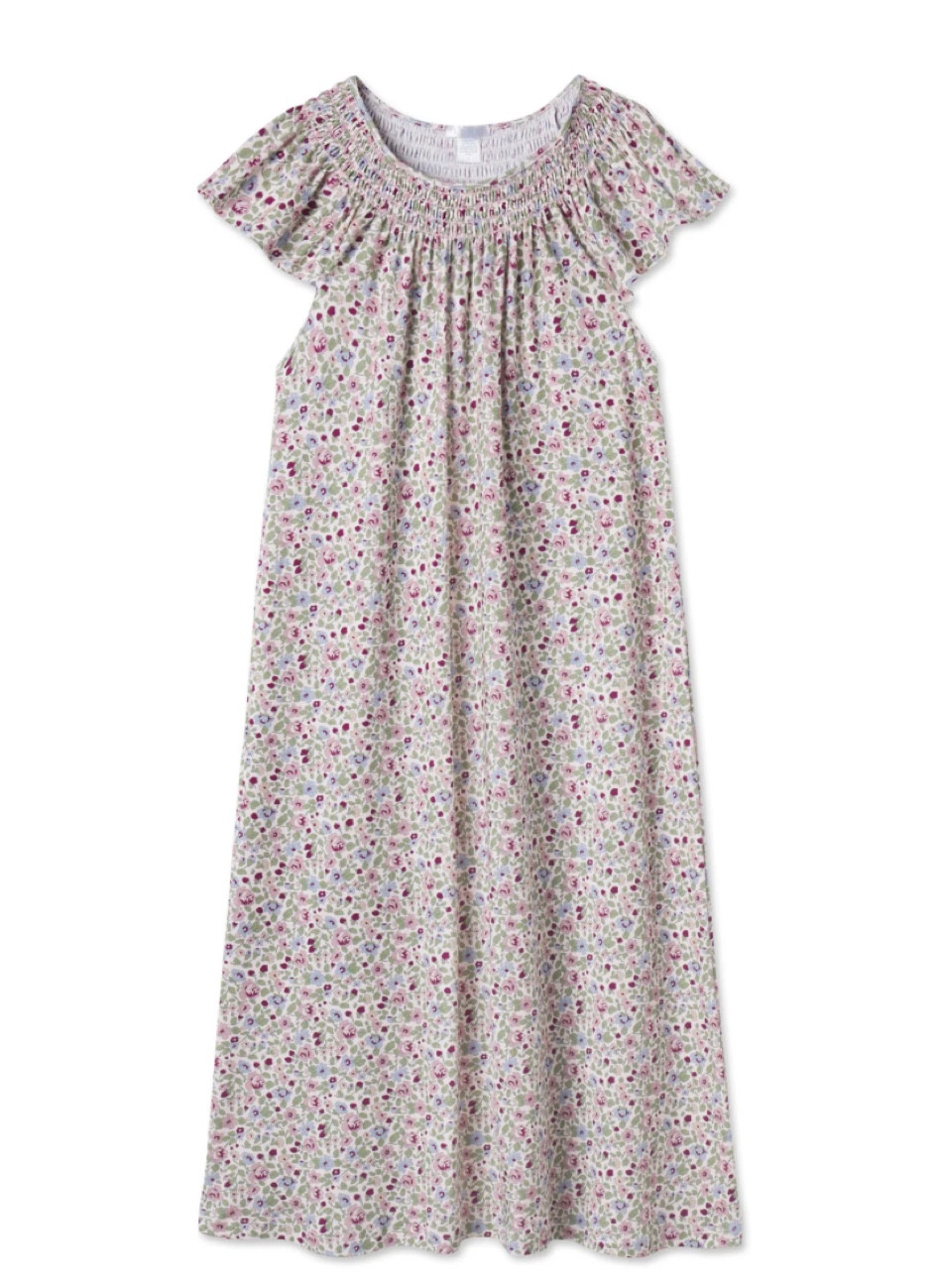My favorite ruffle night gown under $100

#LTKSeasonal #LTKfindsunder100 #LTKGiftGuide