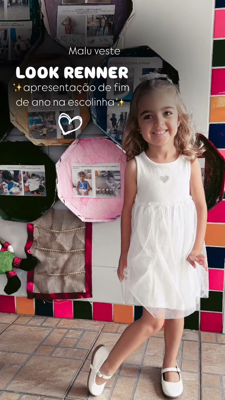 1º apresentação de fim de ano na escola da minha malu🥹😍 Pediram lookinho branco e, para o horário, achei o vestido perfeito: vestido canelado com tule RENNER! 🤏🏼 A fofura gentee! 
.
Vou deixar uma seleção de lookinhos brancos e vermelhos para esse fim de ano! 

#LTKcriancas #LTKmaternidade #LTKbrasil