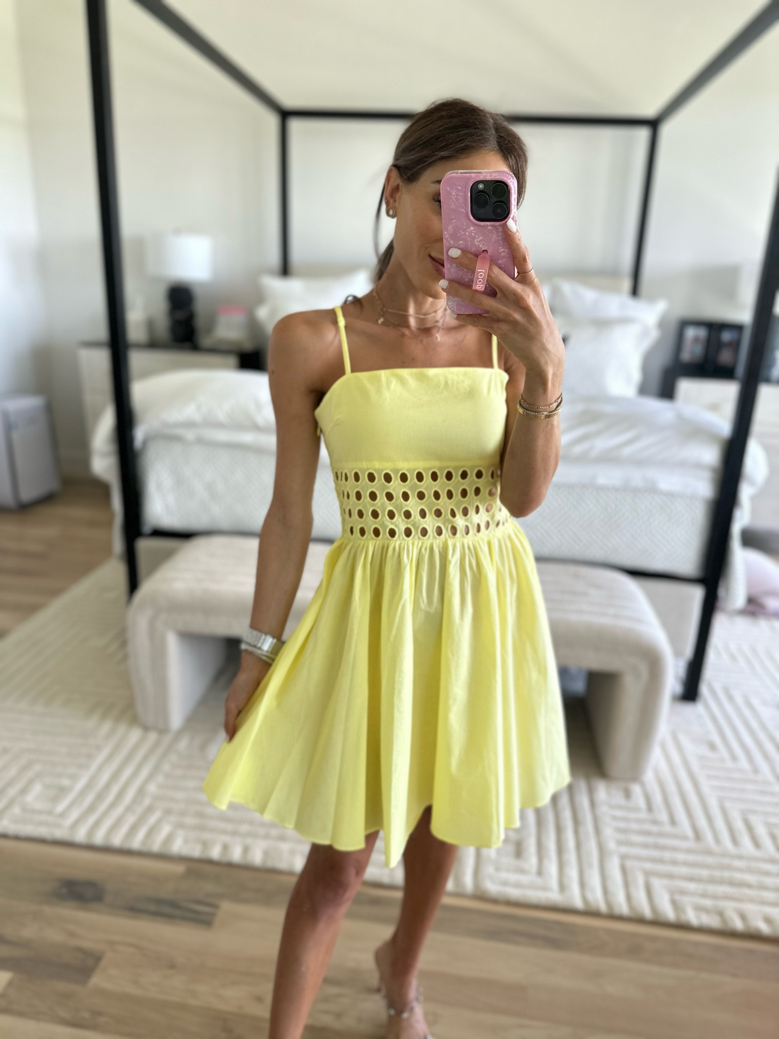 Yellow dress size Xs 

#LTKFindsUnder100 #LTKFindsUnder50