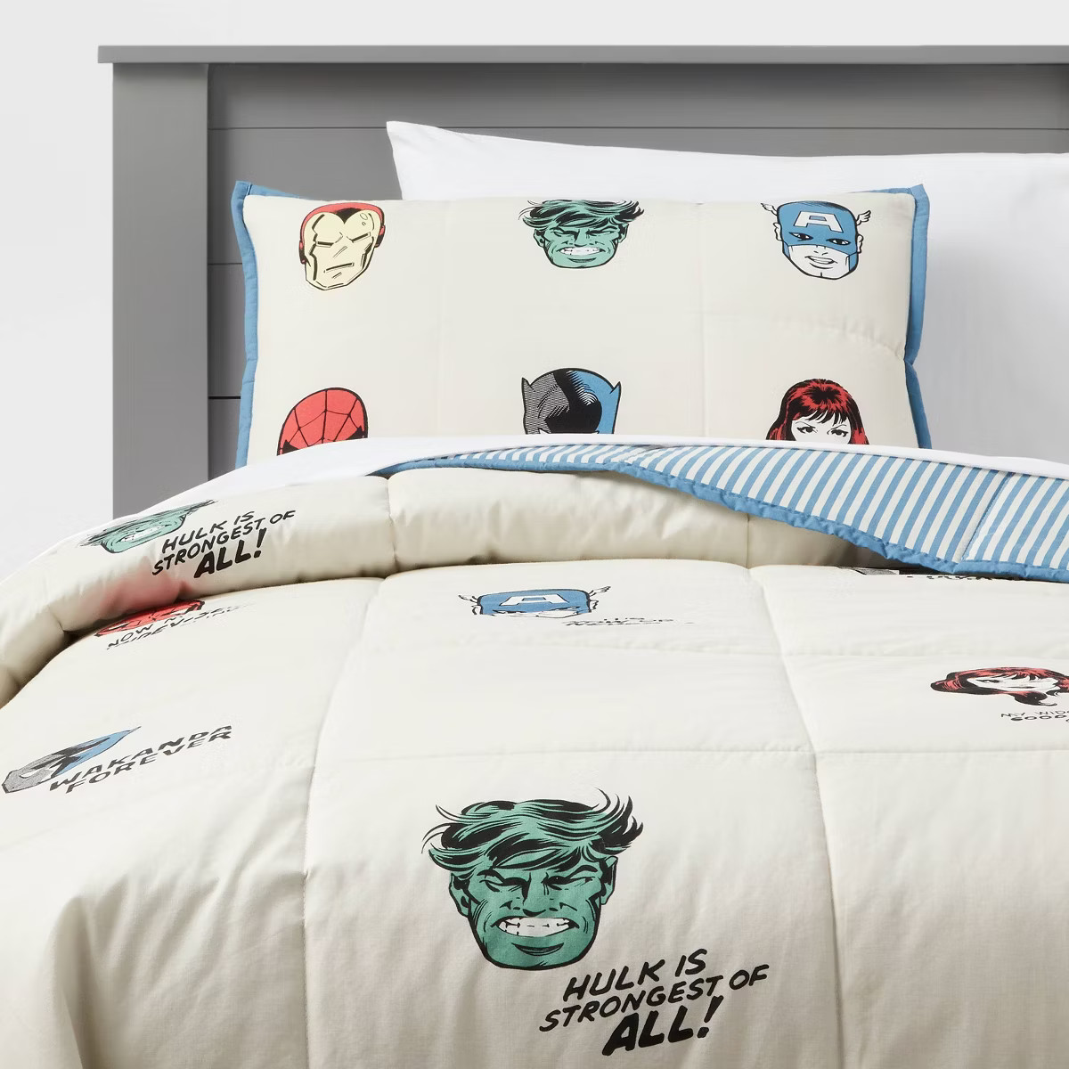Marvel Icons Kids' Quilt - The Marvel Collection by Pillowfort™ | Target