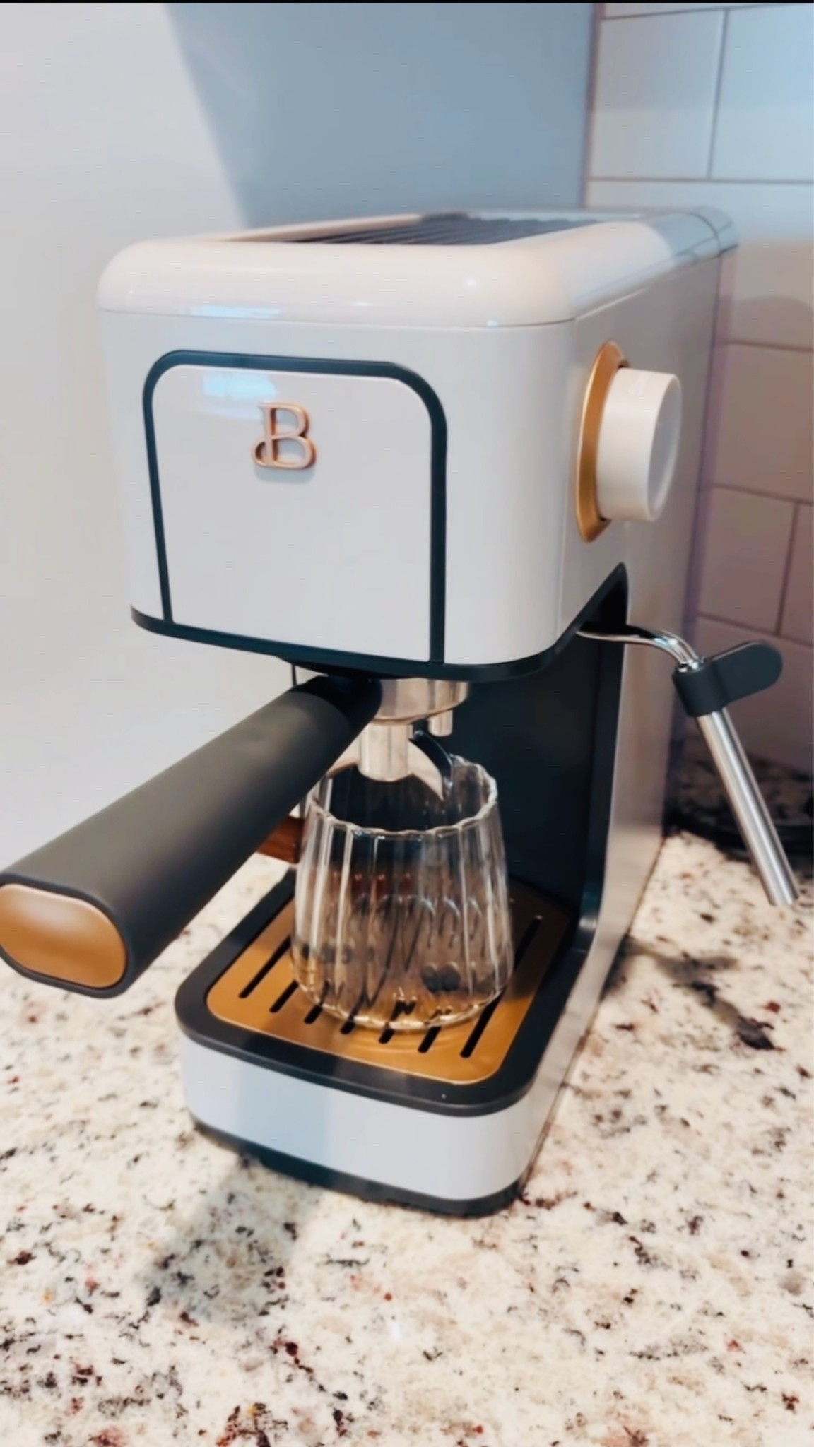 Espresso machine

#LTKdayinmylife #LTKmomlife #LTKmorningroutine