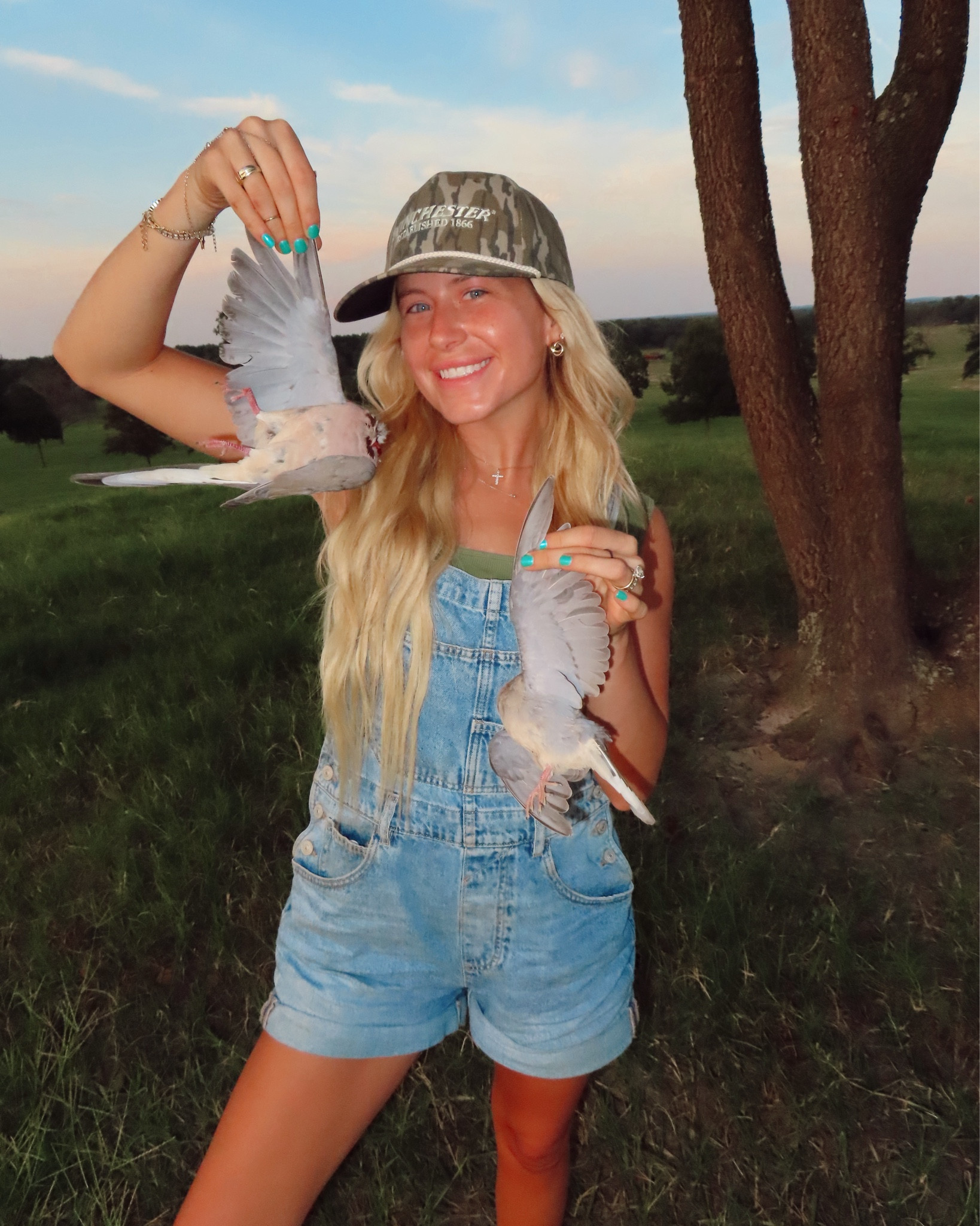 I liveeee in these overalls as soon as it’s warm outside 🌞 they’re worth every penny! #freepeople #overalls #spring #summer 

#LTKootd #LTKSeasonal #LTKgrwm