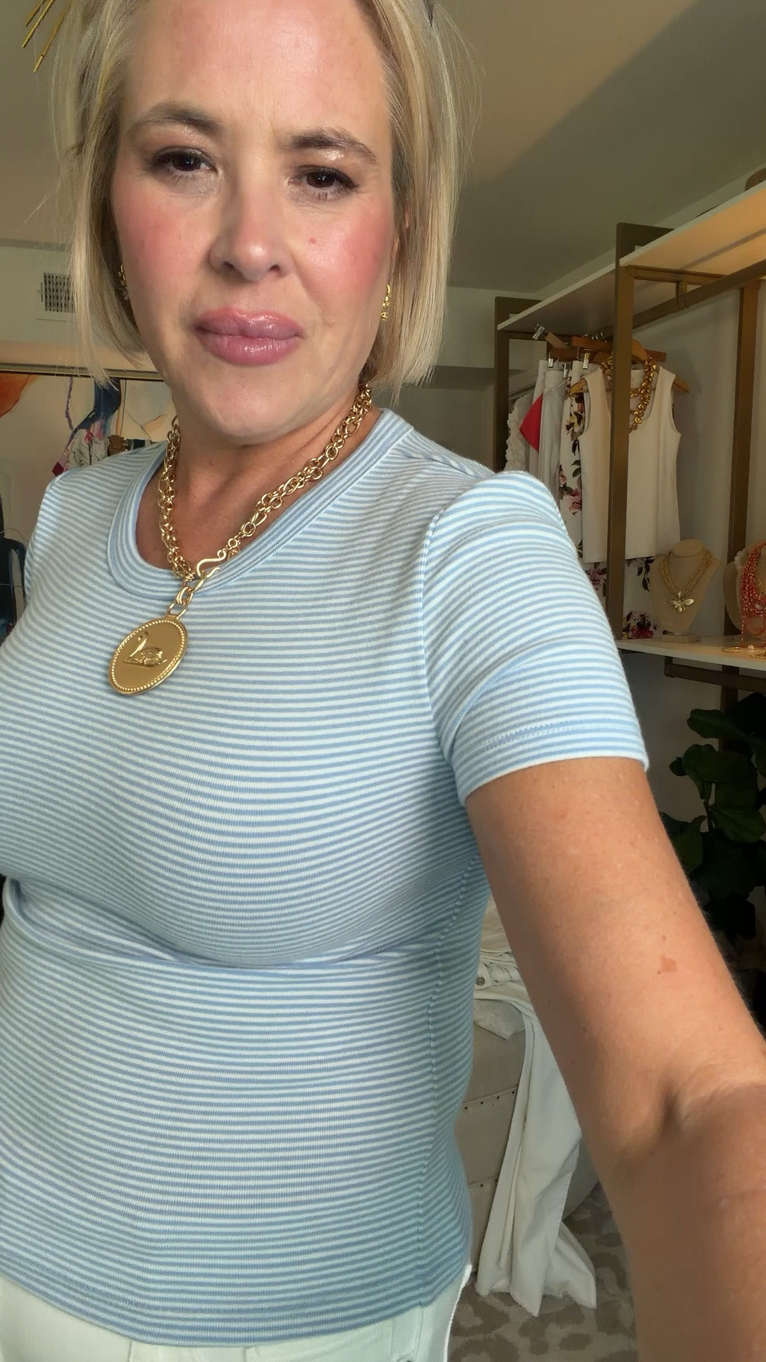 Aritzia Tees with Chicos cropped white jeans  

#LTKMothersDay #LTKgrwm #LTKdayinmylife