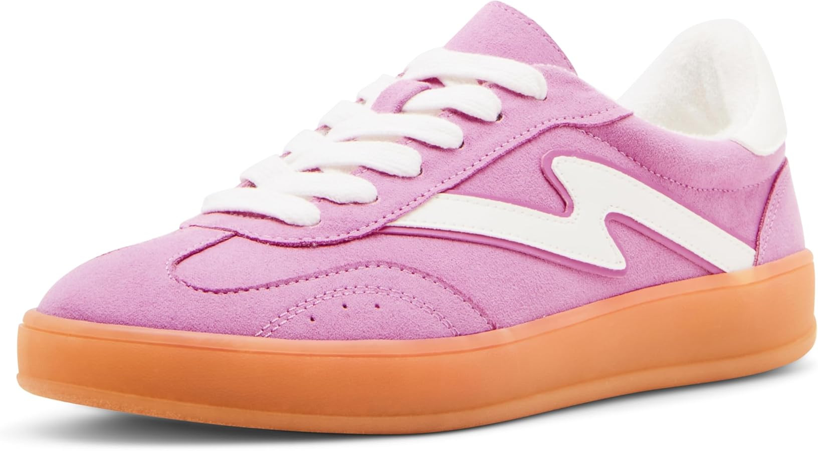 Madden Girl Women's Giia Fashion Sneaker | Amazon (US)