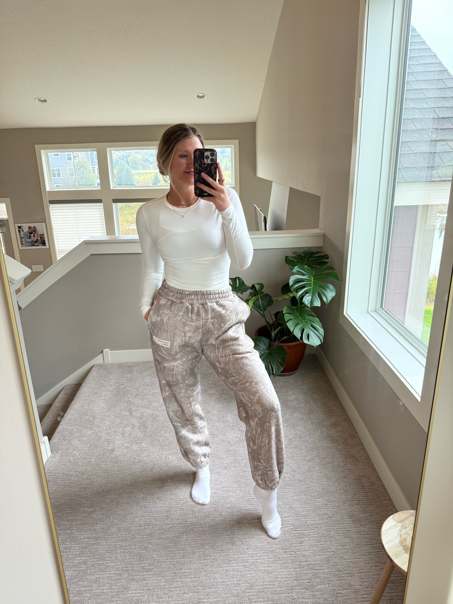 Will be living in these pants ☁️

#LTKSeasonal #LTKfitness