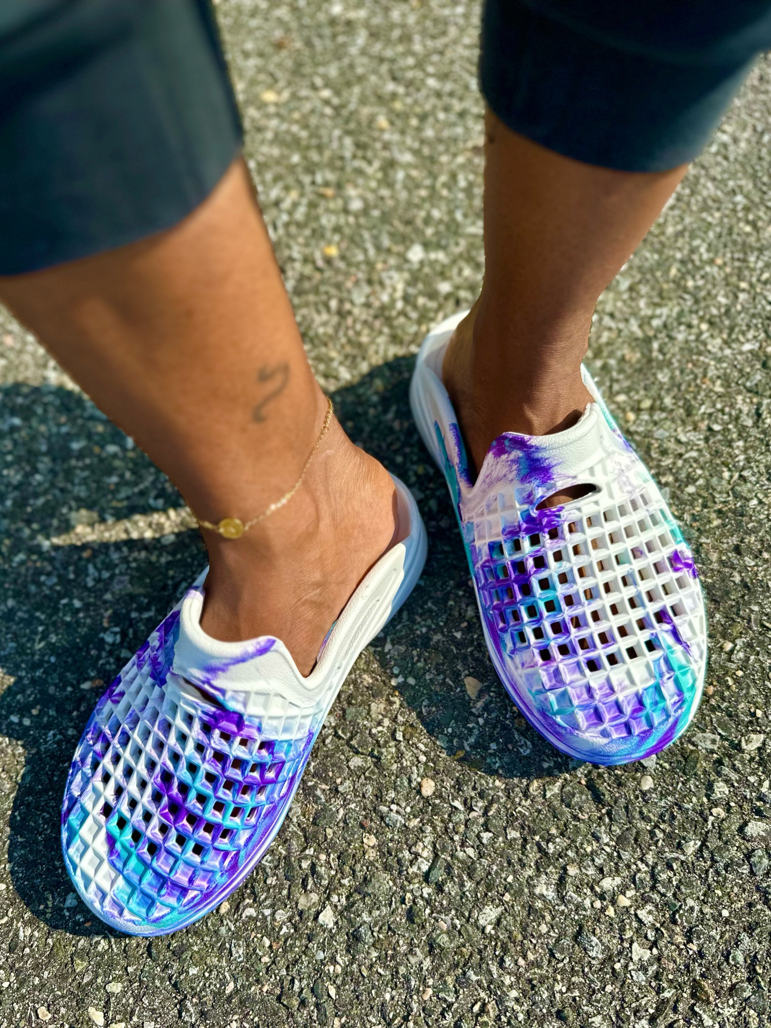 So comfy, and a major upgrade from Uggs  

#LTKSeasonal #LTKFind #LTKstyletip