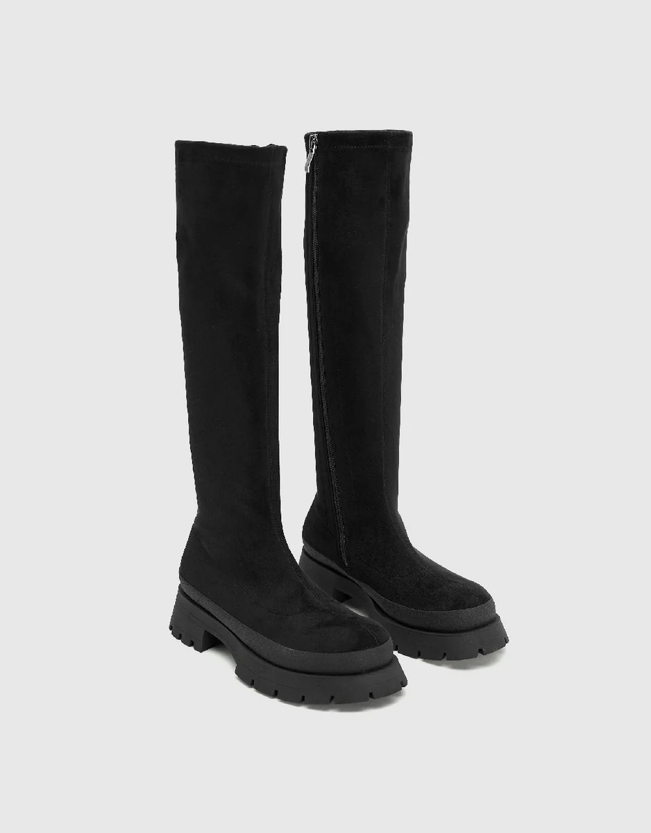 Round Toe Knee Boots | Urban Revivo