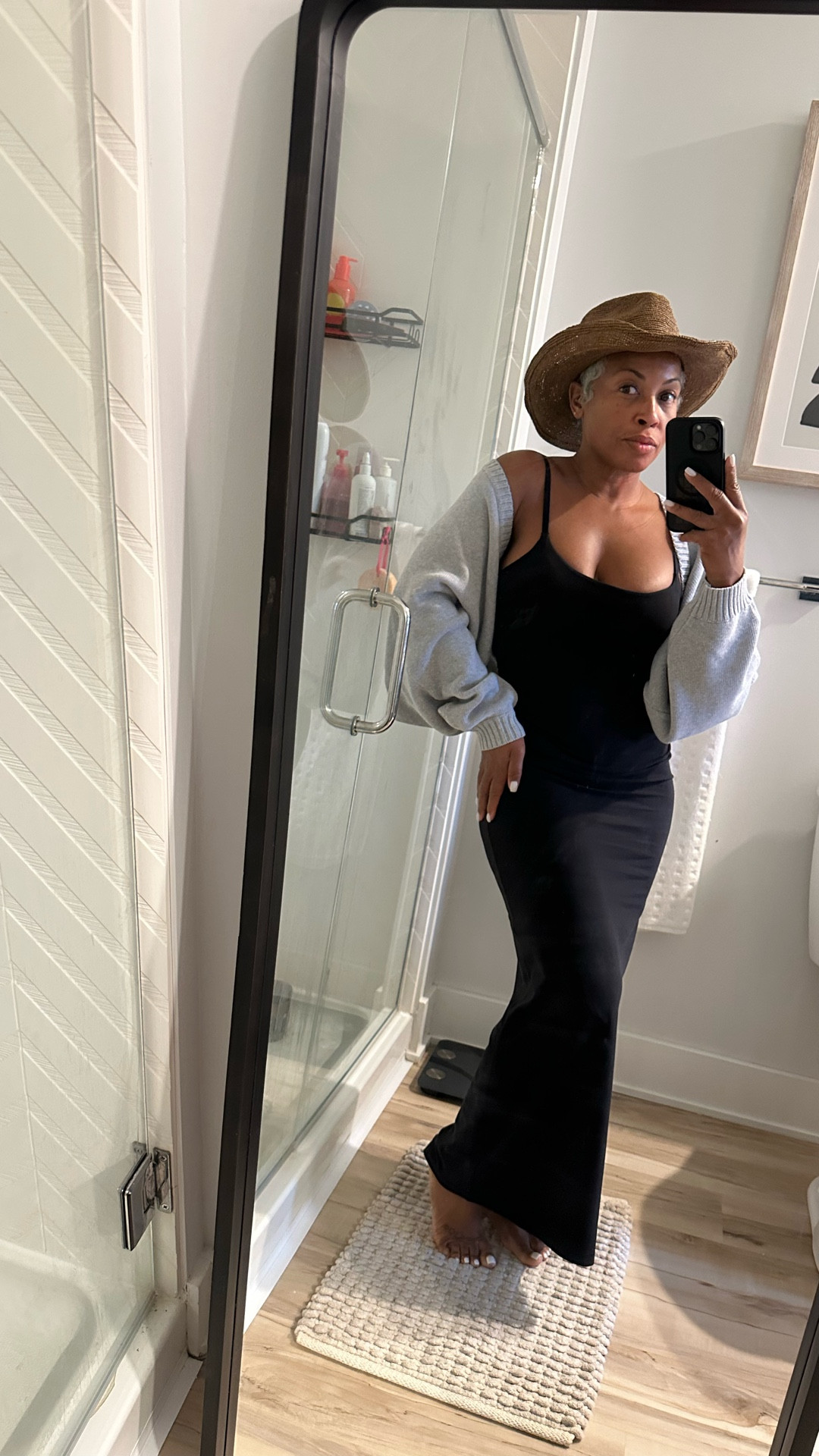 Shrugs are forever a vibe! 
(Dress is currently on sale)

Perfect for leisure, travel, grab and go! 

5’2 | 152 lbs | wearing small  in shrug & dress | fits tts

Aritzia | what to wear | fashion over 50


#LTKOver40 #LTKootd #LTKSaleAlert