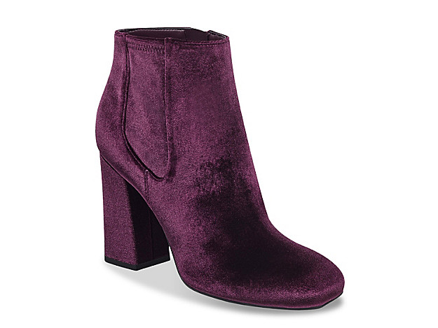 Marc Fisher Gemi Velvet Bootie - Women's - Purple Velvet | DSW