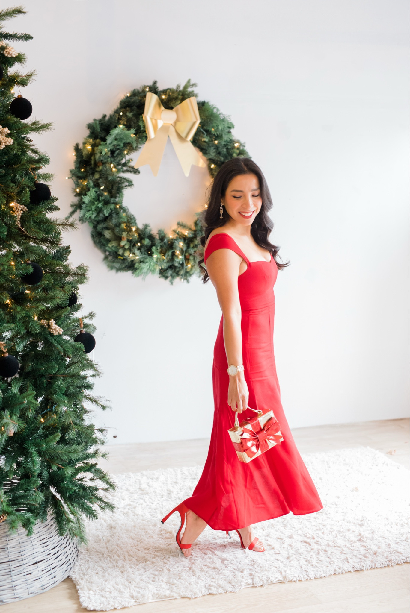 Reformation Dress perfect for Christmas, Valentine’s Day, Mother’s Day, family/engagement photo session, bridal shower, Sunday Brunch, birthday party or even a wedding! This dress come in Petite sizes✨👗



#LTKwedding #LTKbeauty 
#liketkit #LTKSeasonal


#LTKParties #LTKOver40 #LTKHoliday