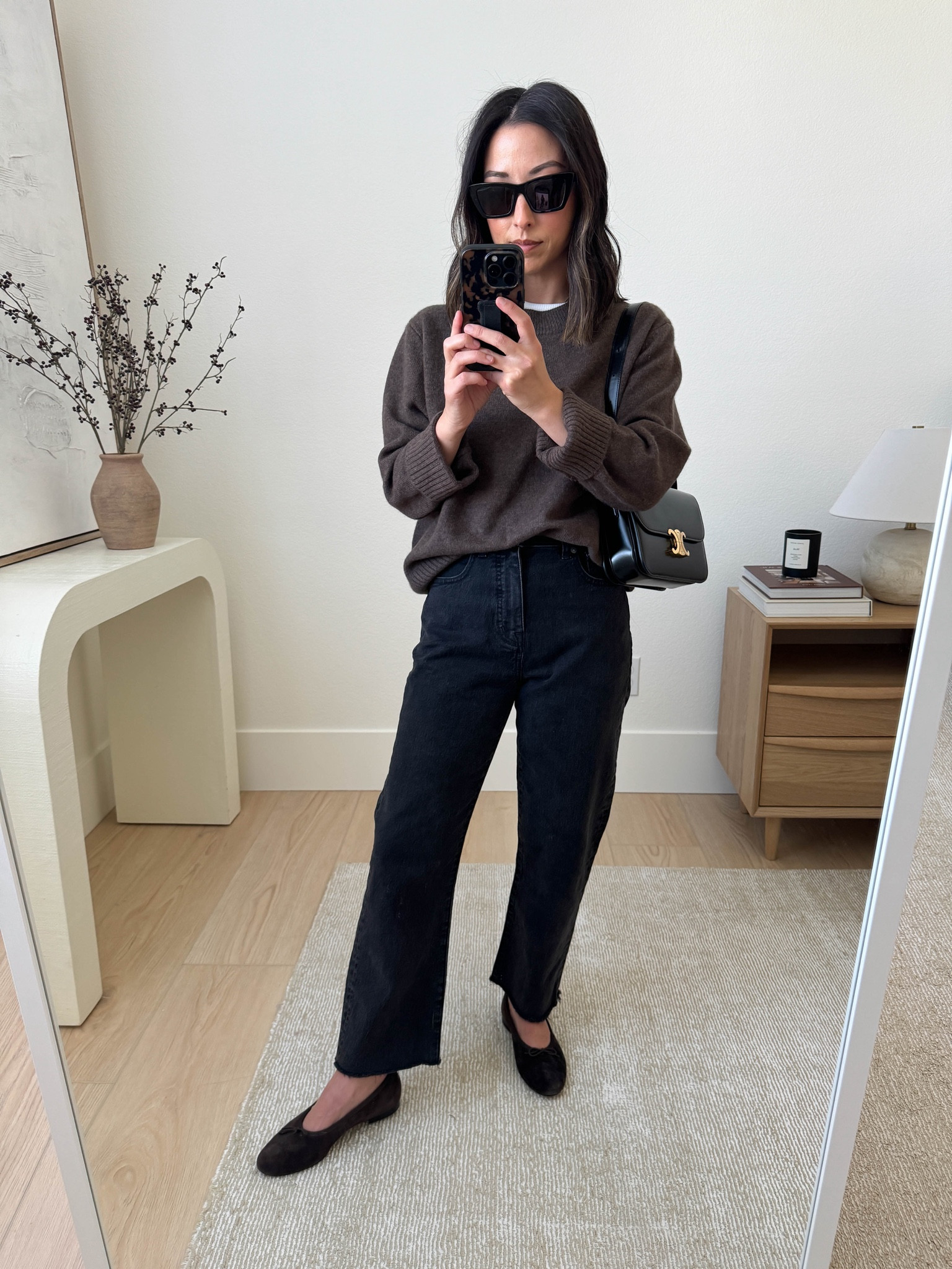 New Season, Same Staples - Fall staples I'm wearing from last year. Straight Leg jeans. Yes, i'm still going strong on my straight legged styles. Lengths should be hitting around the foot and leg meet, so not overly cropped. 

Quince cashmere boyfriend sweater xs  Runs big
Madewell 90's straight jeans 25. Cut hems
Madewell flats 5
Celine Triompe bag medium
YSL Sunglasses

#LTKautumn #LTKItBag #LTKPetite