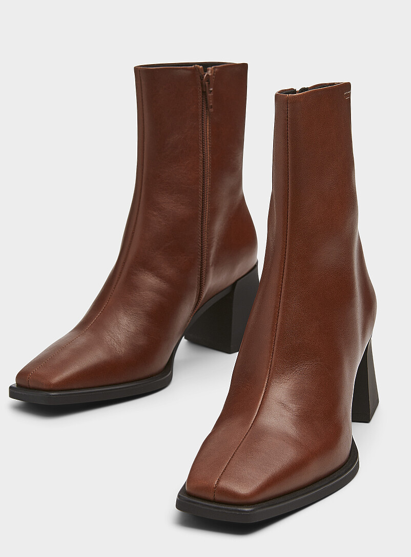 Hedda square-toe leather bootWomen | Simons
