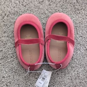Old Navy Kids Dress Shoes in Pink Velvet | Poshmark