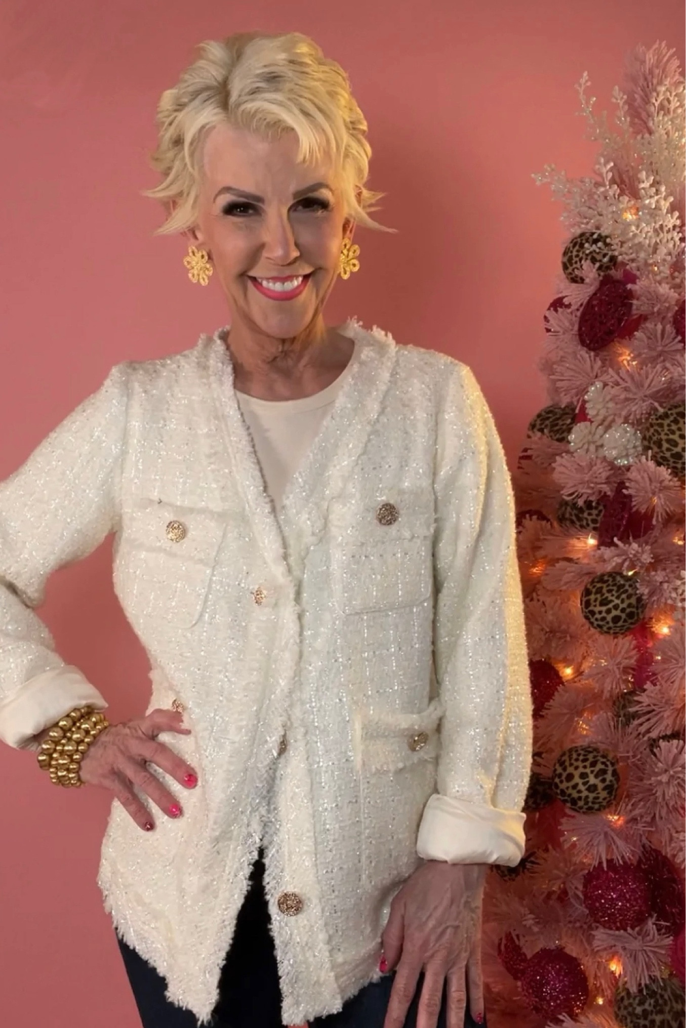 Winter white / ivory tweed blazer 

#LTKHoliday #LTKunder100 #LTKSeasonal