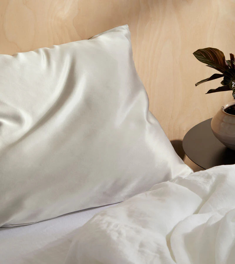Mulberry Silk Pillowcase | Brooklinen