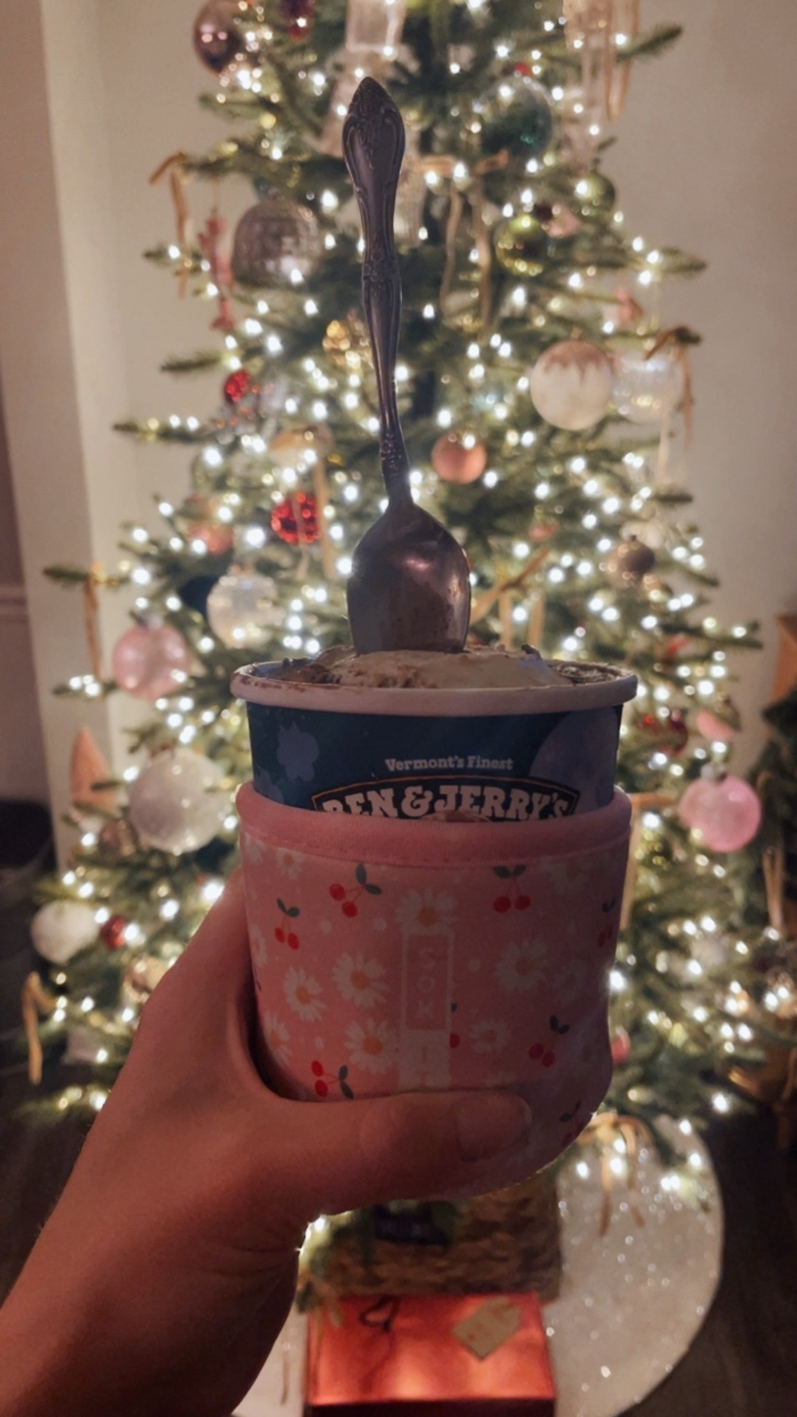 The perfect stocking stuffer for the ice cream lover in your life 🫶🏽

Ice cream
Xmas gift
Christmas gift
Gift guide
Stocking stuffer 
Amazon find
Accessories 
Foodie


#LTKGiftGuide #LTKHoliday #LTKfoodie