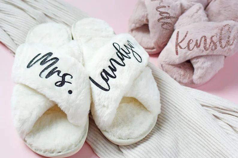 Custom Name Fluffy Slippers Personalized Gift for Best Friend Bridal Slipper Birthday Gifts for H... | Etsy (US)