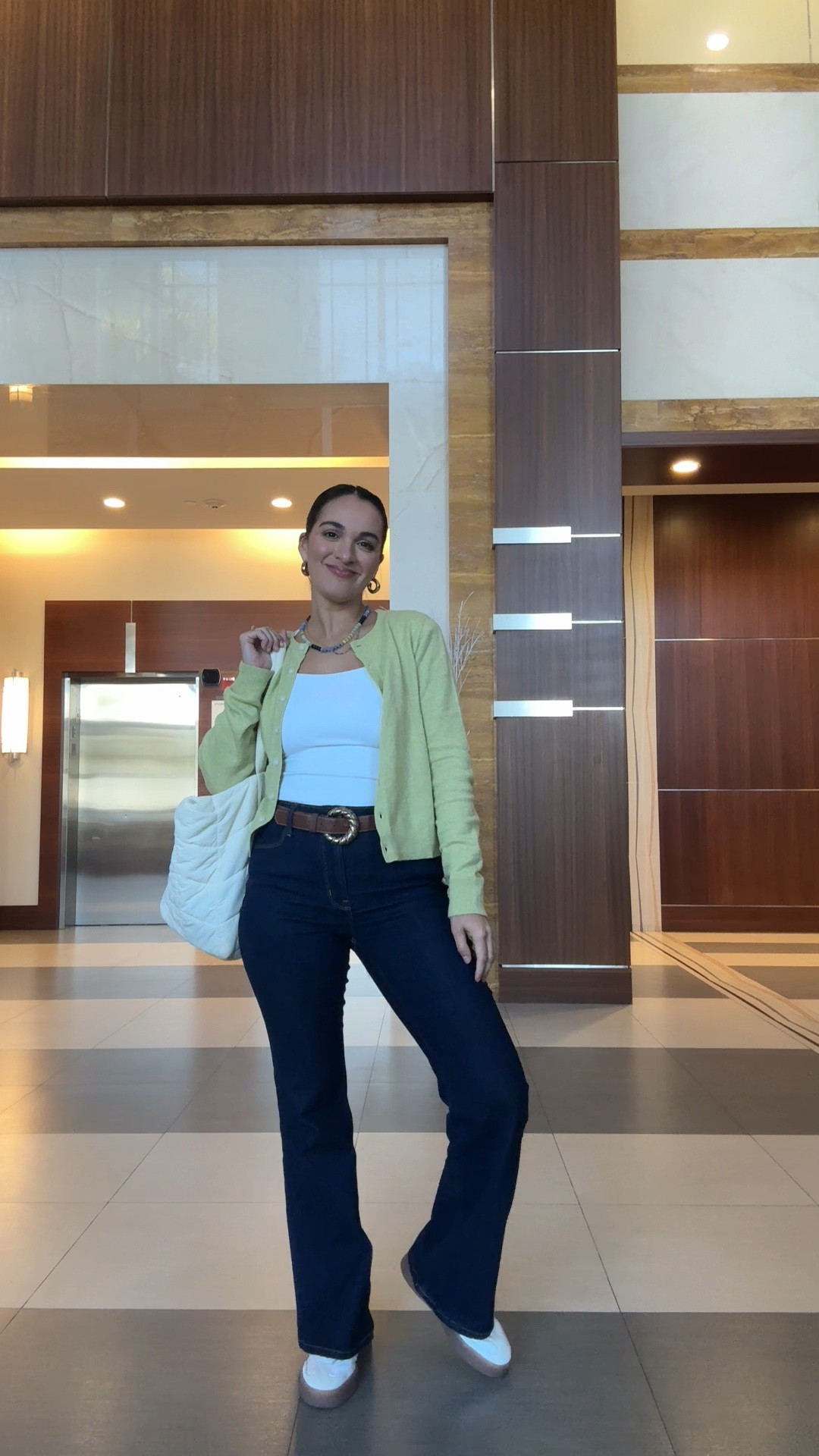 Office outfit 
Casual outfit 
Cardigan outfit 
