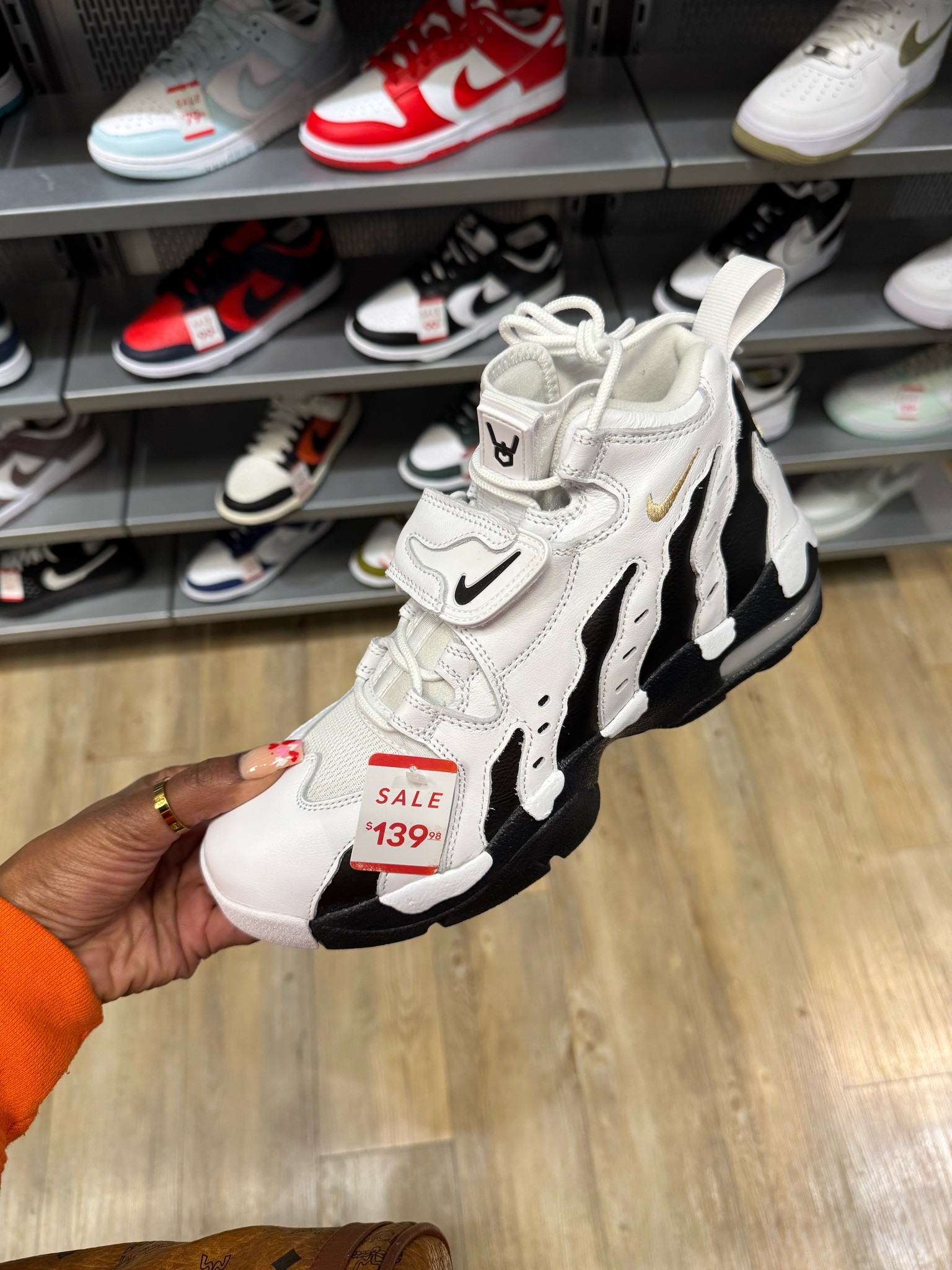 Nike Air Max DT’s 96 #kendricklamar #SuperBowlsneakers #kendricklamarsneakers 