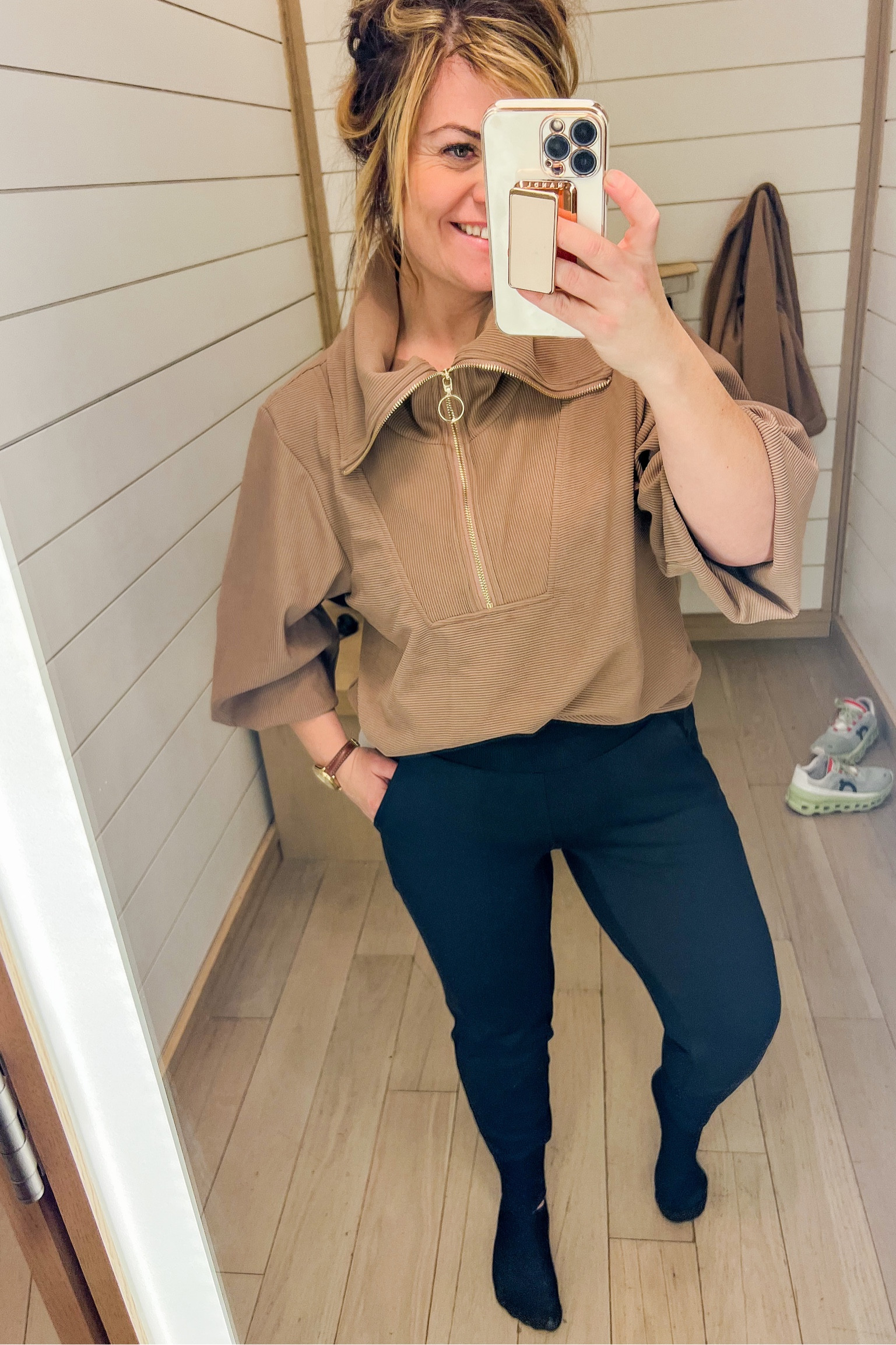 Venice Jogger Althleta with Brandi Sharp. How to wear black joggers. Introducing the most flattering black joggers you will even wear. The top is a designer dupe. Jogger outfit ideas. Size 8. Midsize fashion. Midsize jogger Edge looks. Midsize fashion. Midsize fall outfits. Mid size style. Mid size winter outfits. Winter outfits. Winter look. Size 8 women outfit. Winter wardrobe. I wear a size 8 and I am 5’3 and ended up with a small. They are so flattering! 



#LTKfit #LTKworkwear