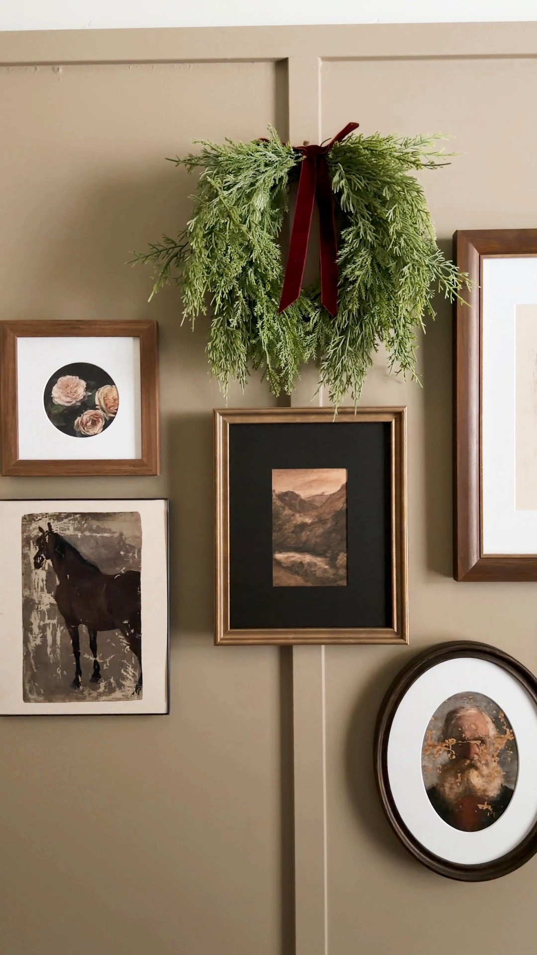 My favorite gallery wall frames are back in stock!! 

Target, wall frames, gallery, wall, mini wreath, holiday, Christmas, home decor, art

#LTKHome #LTKHoliday #LTKStyleTip