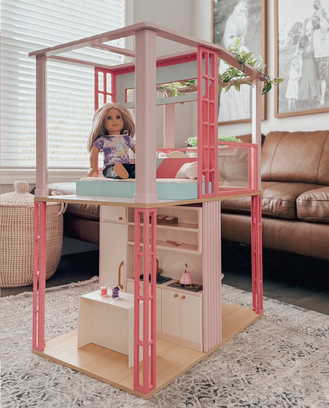 How fun is this OG Doll Lovely Loft House?! 

Kids gifts, dollhouse, target, og dolls

#LTKKids #LTKHoliday #LTKSaleAlert