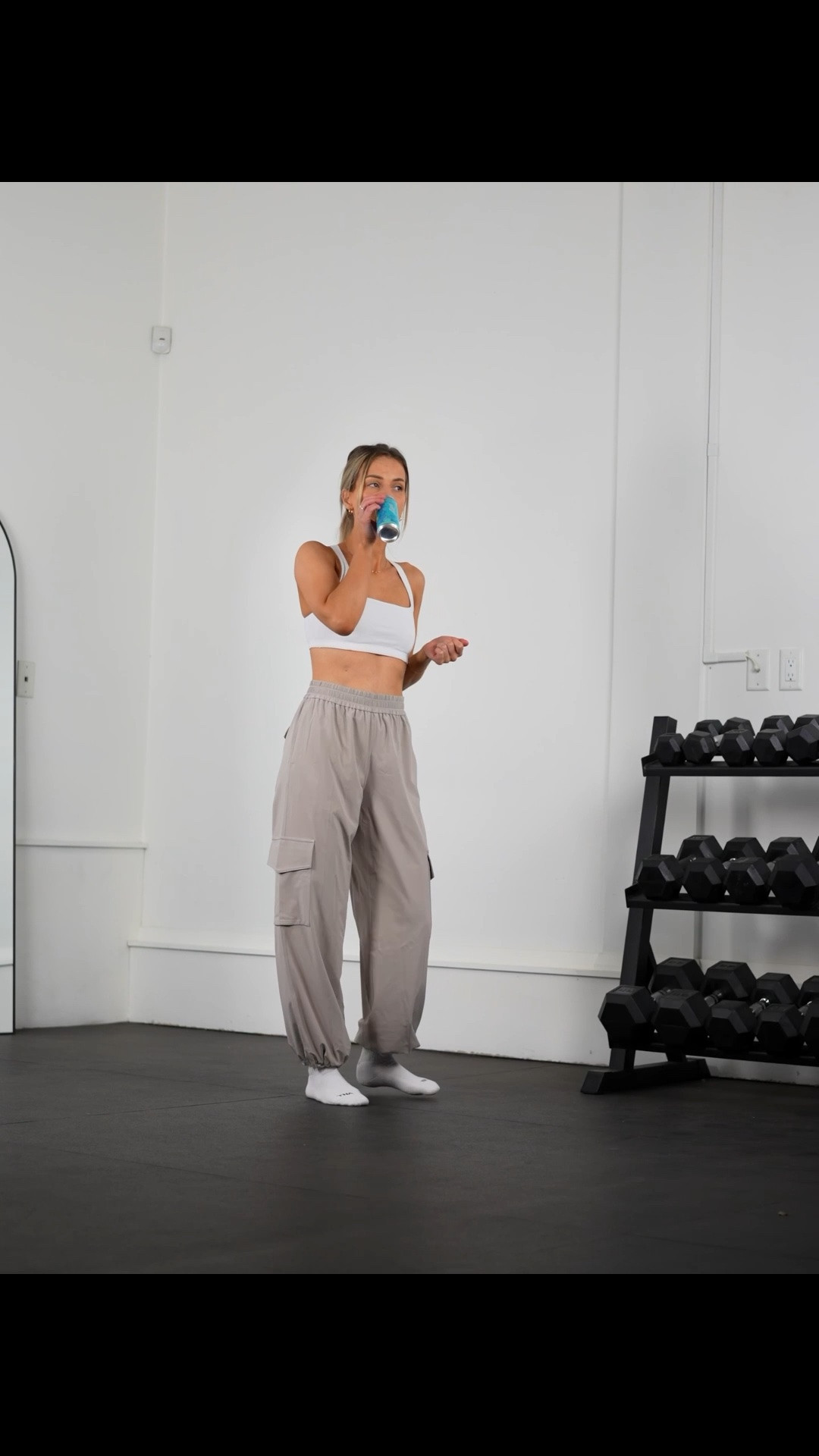Been wearing these cargos on repeat!! 

Sports bra is no longer available but u linked a few other options! I’m a XS in pants and 6 in sports bra! 💓

#LTKsummer #LTKfitness #LTKstyletip