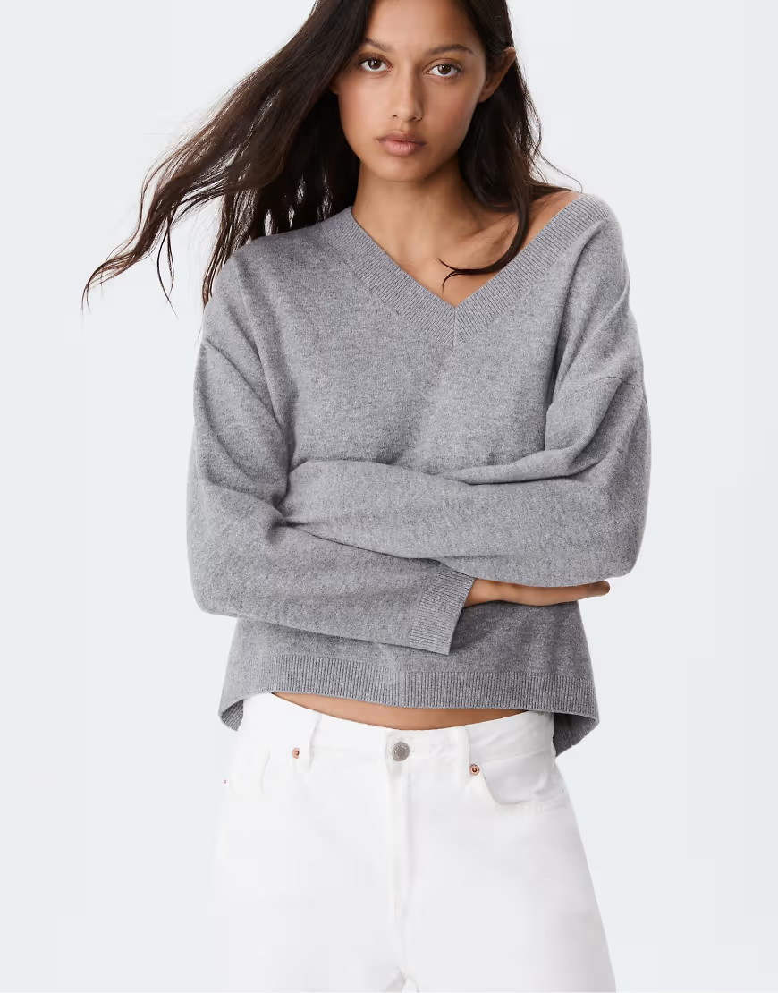 Stradivarius Soft-touch basic knit sweater in dark grey | ASOS (Global)