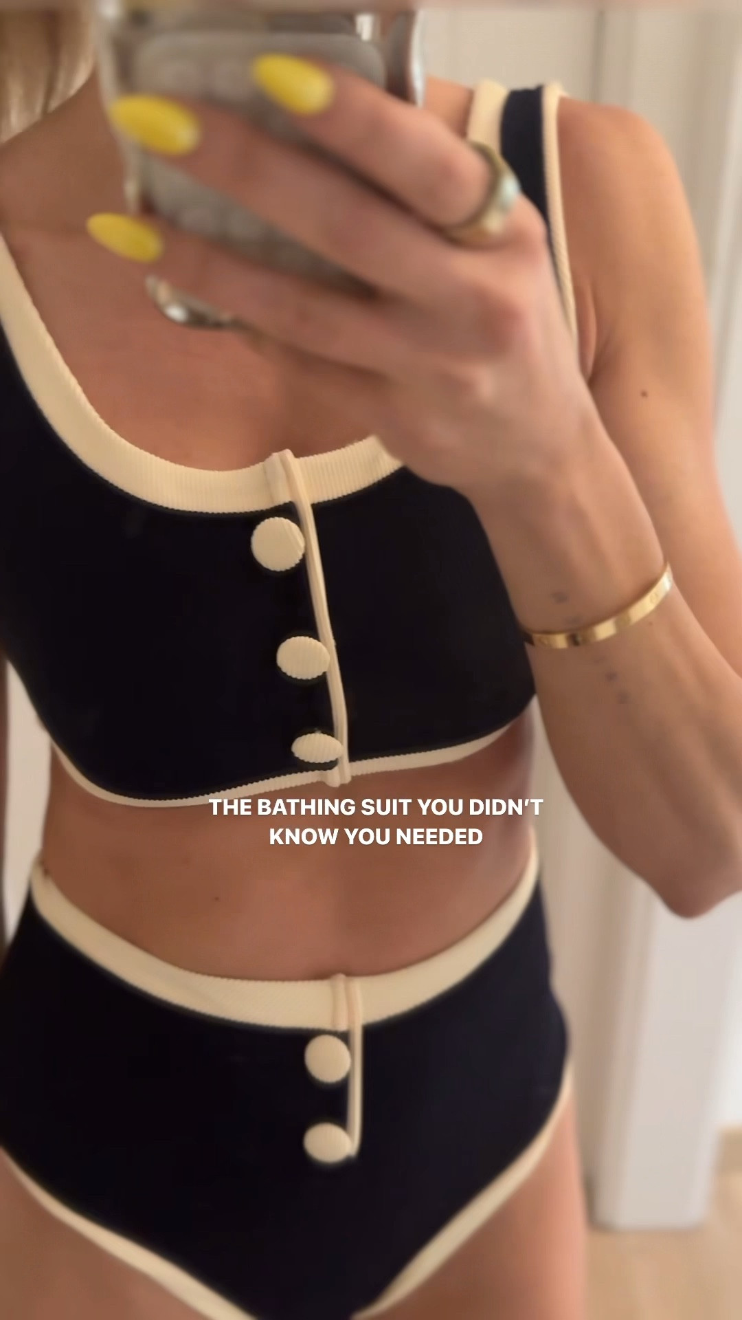 Wearing a sm in the both

#LTKVideo #LTKswim #LTKtravel