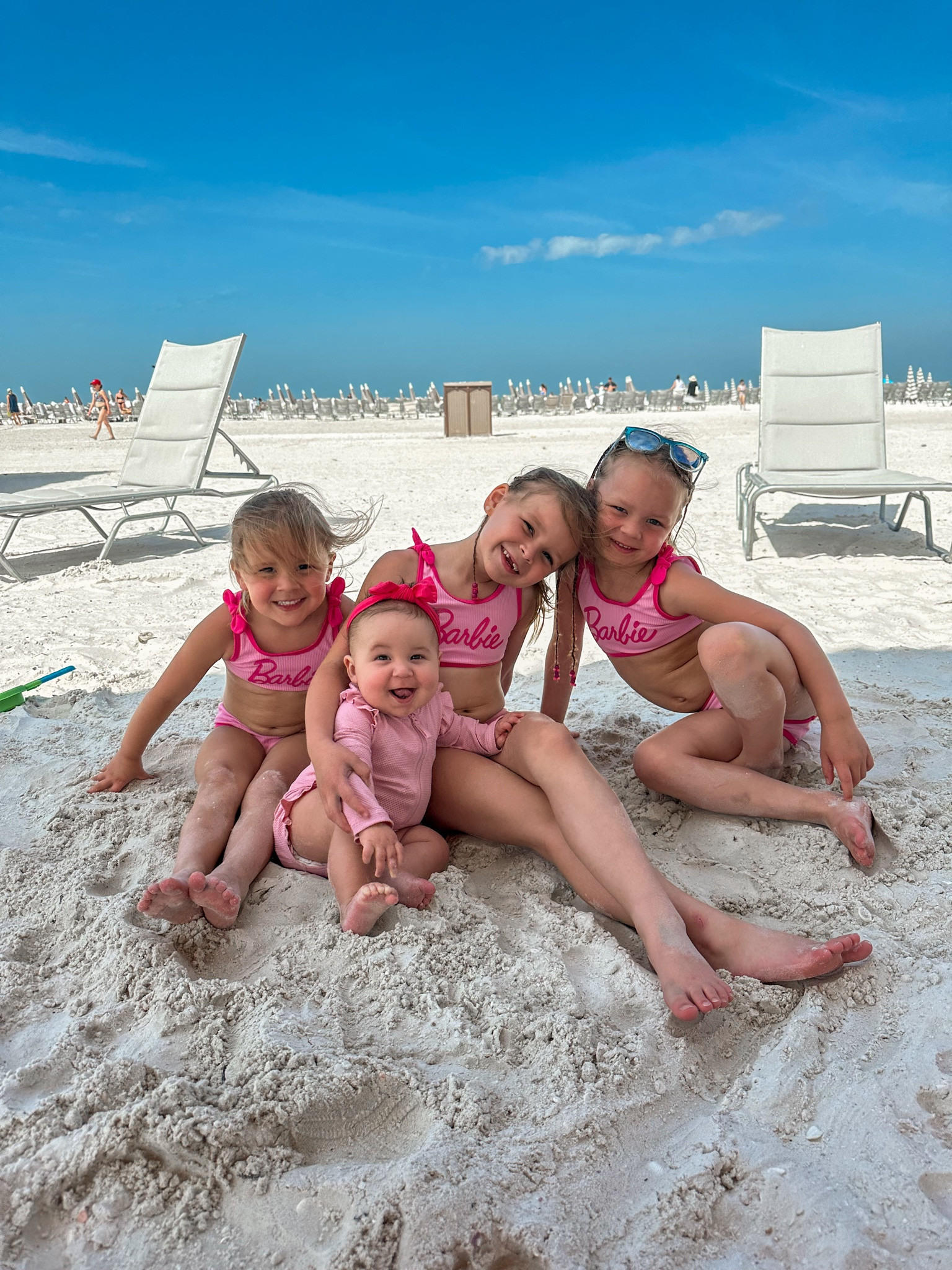 Barbie girls

Sister matching, family matching, toddler girl swim, spring break 


#LTKkids #LTKswim #LTKfamily