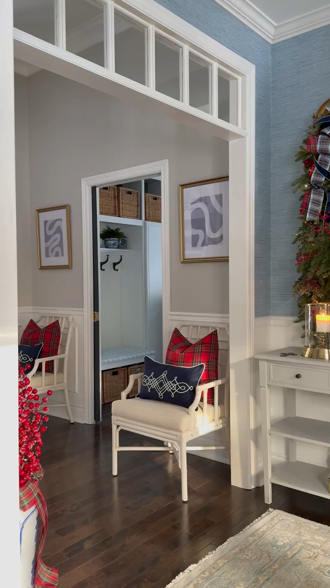 Our classic Christmas home in gorgeous blue and white chinoiserie, plaid and toile! 

Christmas decor, Christmas finds, classic Christmas decor, chic Christmas decor

#LTKSeasonal #LTKHoliday #LTKHome