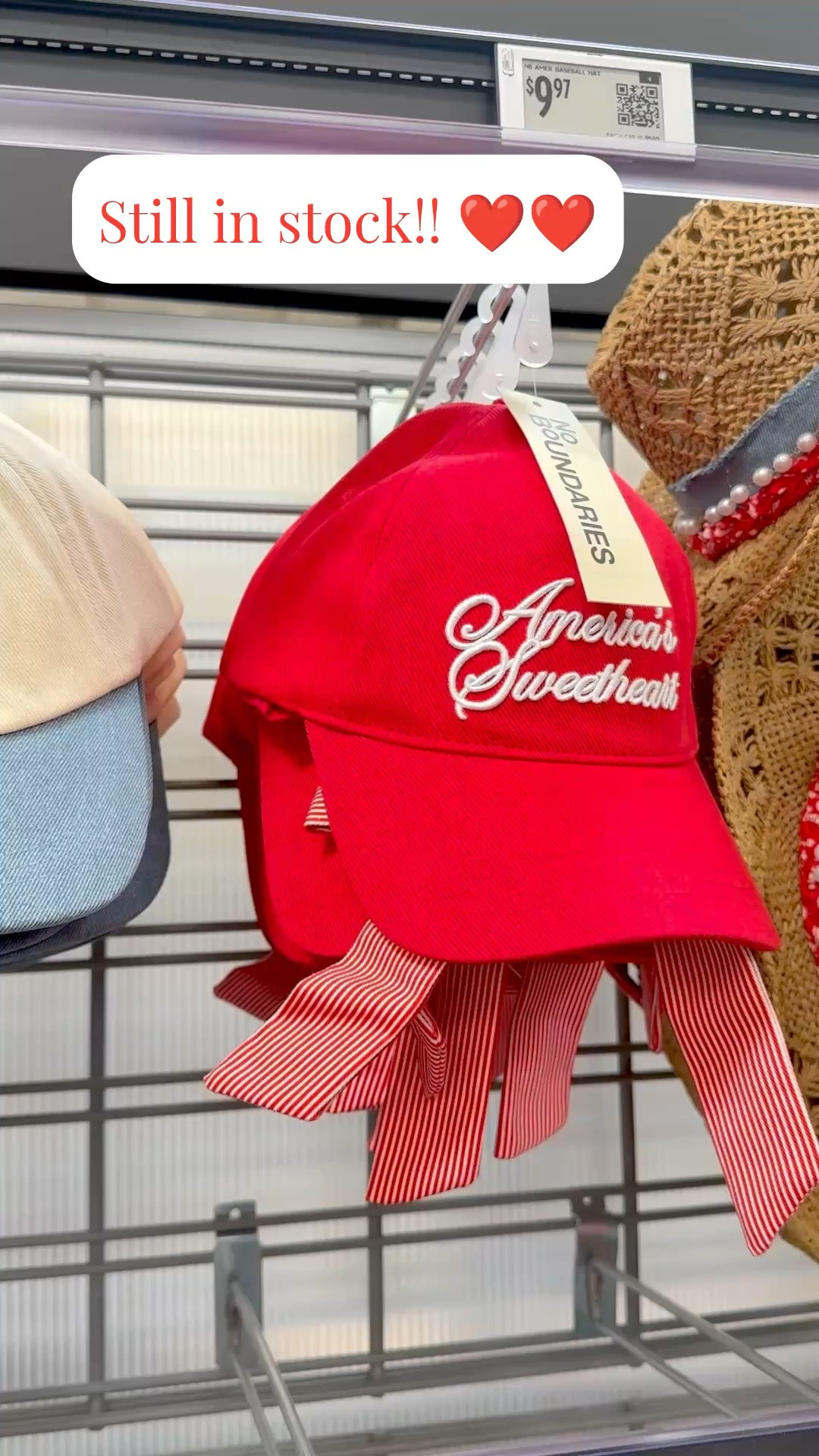 Memorial Day outfits - 4th of July 




Patriotic hat 
Patriotic outfit 
Red white blue 
Walmart finds