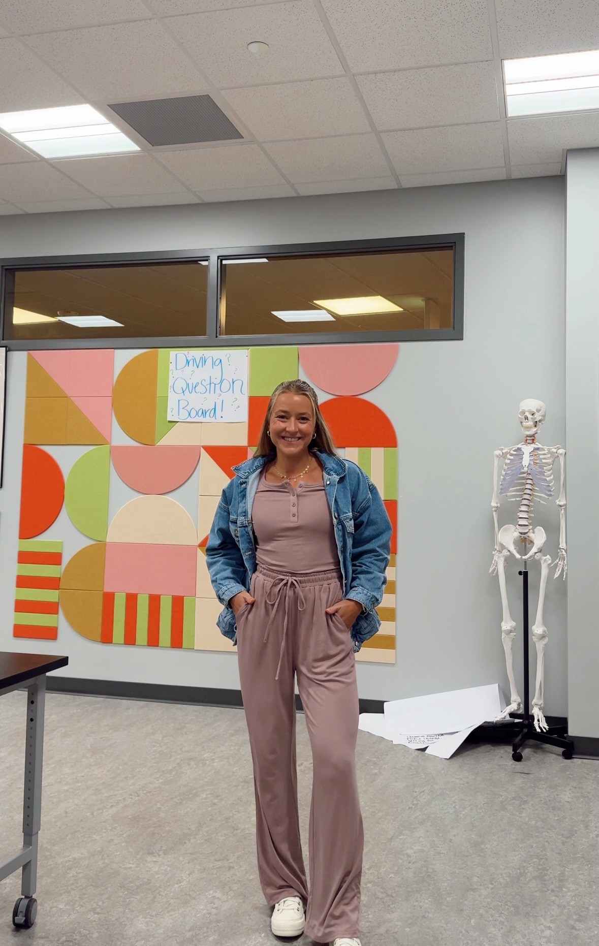 Teacher outfit🩷

#LTKStyleTip #LTKFindsUnder100 #LTKWorkwear