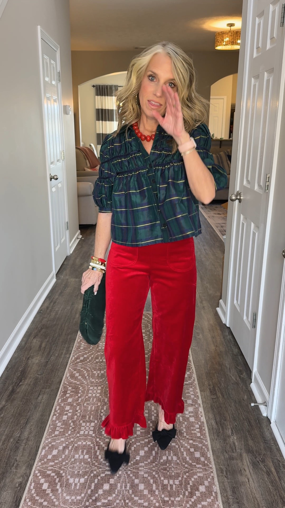 Blouse on sale and an extra 50% off 
Wearing small 

#LTKFindsUnder100 #LTKOver40 #LTKFindsUnder50