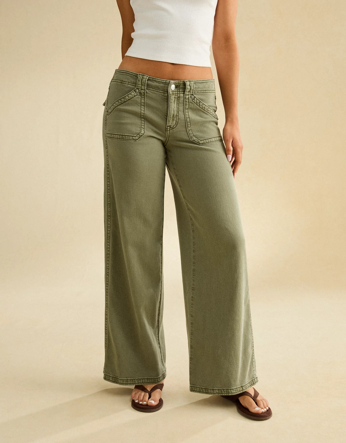Long Weekend Sale Dreamy Drape + Online Exclusive AE Low-Rise Ultra Wide-Leg Pant | American Eagle Outfitters (US & CA)