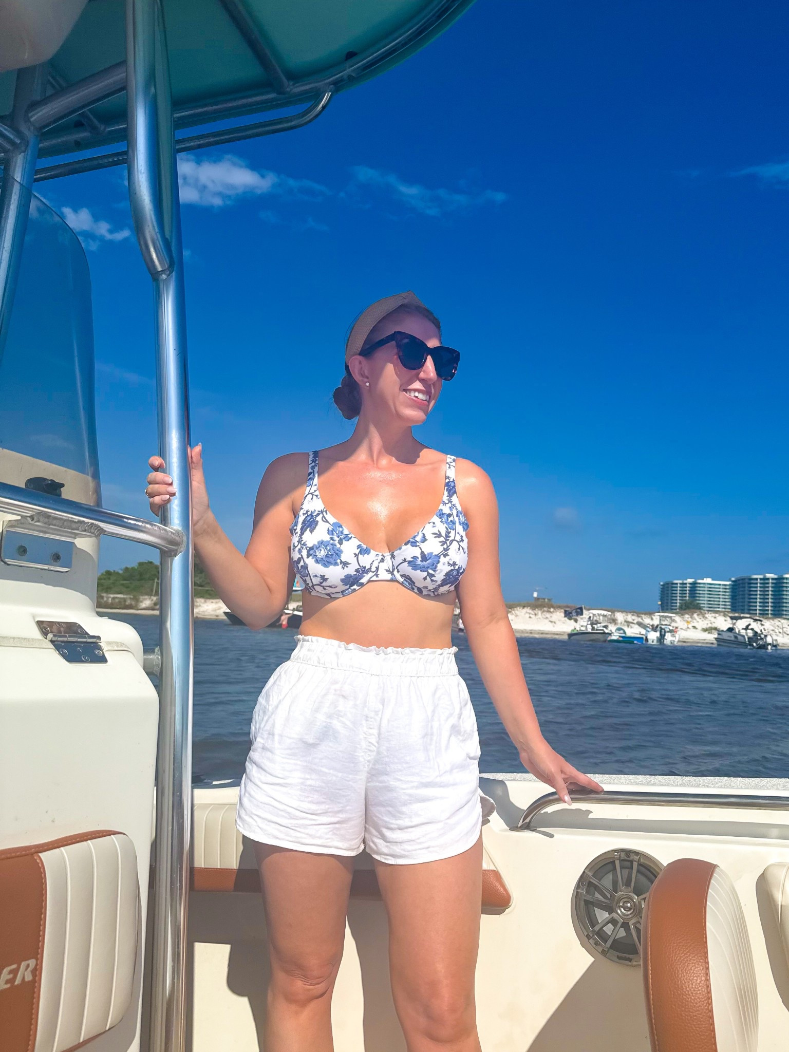 The most flattering bikini for bigger chested girls! 







Abercrombie swimwear 
Bikini 
Swimsuit 
Beach outfit 
Boat day 
Spring break 


#LTKSwim #LTKFindsUnder50 #LTKStyleTip