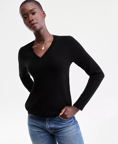 100% Cashmere Women's V-Neck Long-Sleeve Sweater, Macy's Exclusive | Macy's