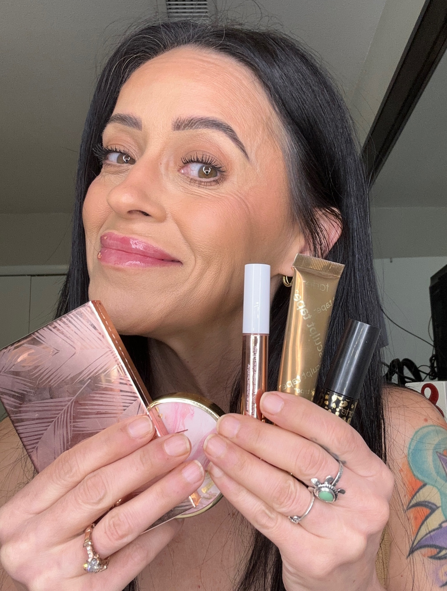 The sun is setting on this sale! Last day for 30% Orr Tarte! 

#LTKsalealert