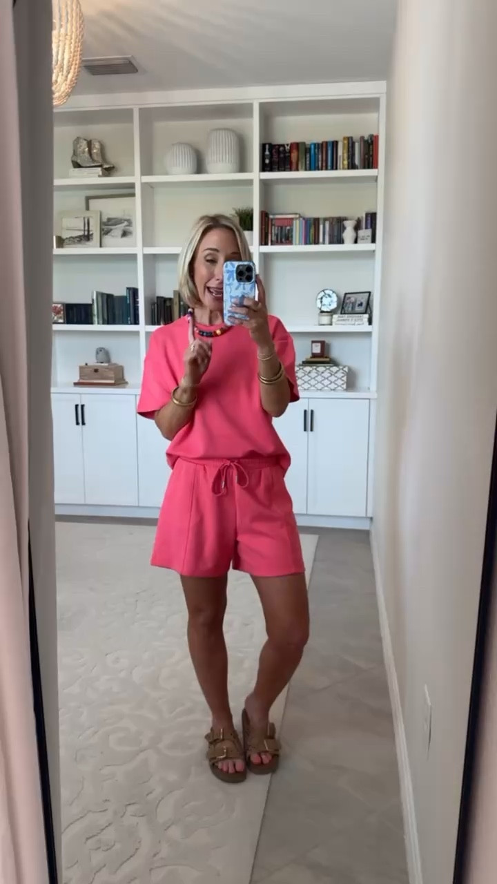Walmart - unboxing - part 2. Scubaknit Tee w/ Short Sleeves - size Small. $16. 5 colors. Scubaknit Seamed Shorts - size XS. $16. 5 colors.  

#LTKSeasonal#LTKOver40

#LTKootd