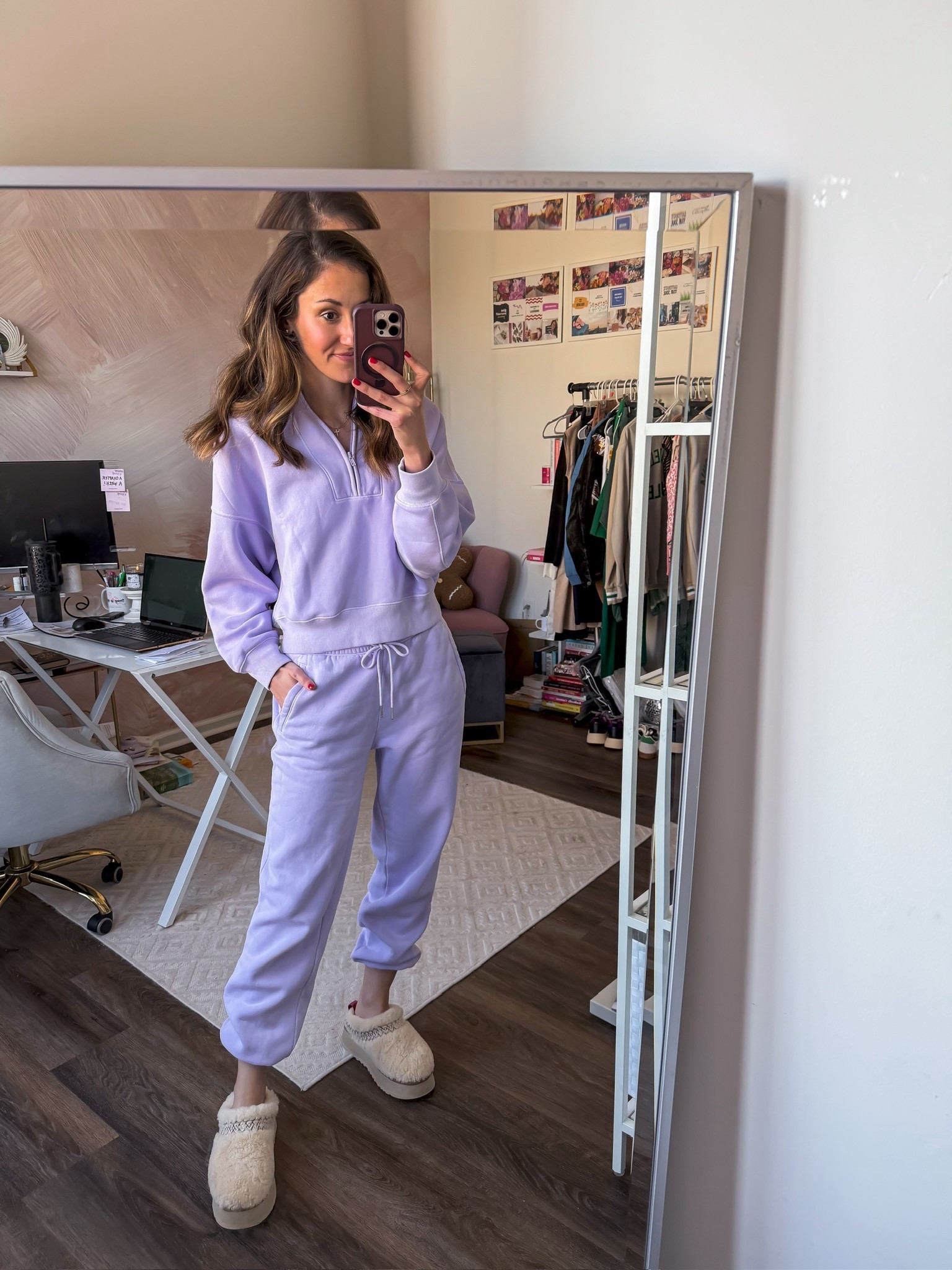  Comfy sweat set from Abercrombiee 

#LTKmomlife #LTKootd #LTKSeasonal