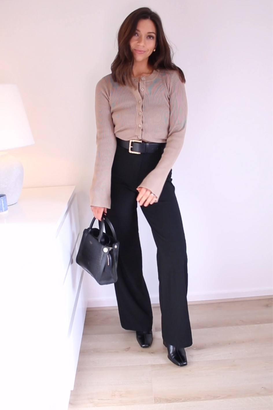 Workwear outfit idea 

- wide leg trousers 
- petite outfits 
- petite workwear 
- pretty lavish 
- office outfits 



#LTKMostLoved #LTKworkwear #LTKeurope