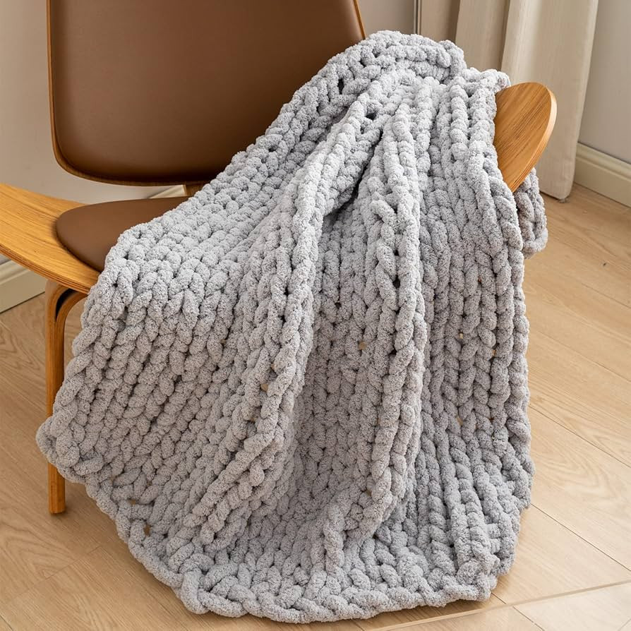 WESHIONGOO Chunky Knit Blanket Throw 40"×40" Knitted Throw Blankets for Couch Bed Fluffy Soft Bl... | Amazon (US)