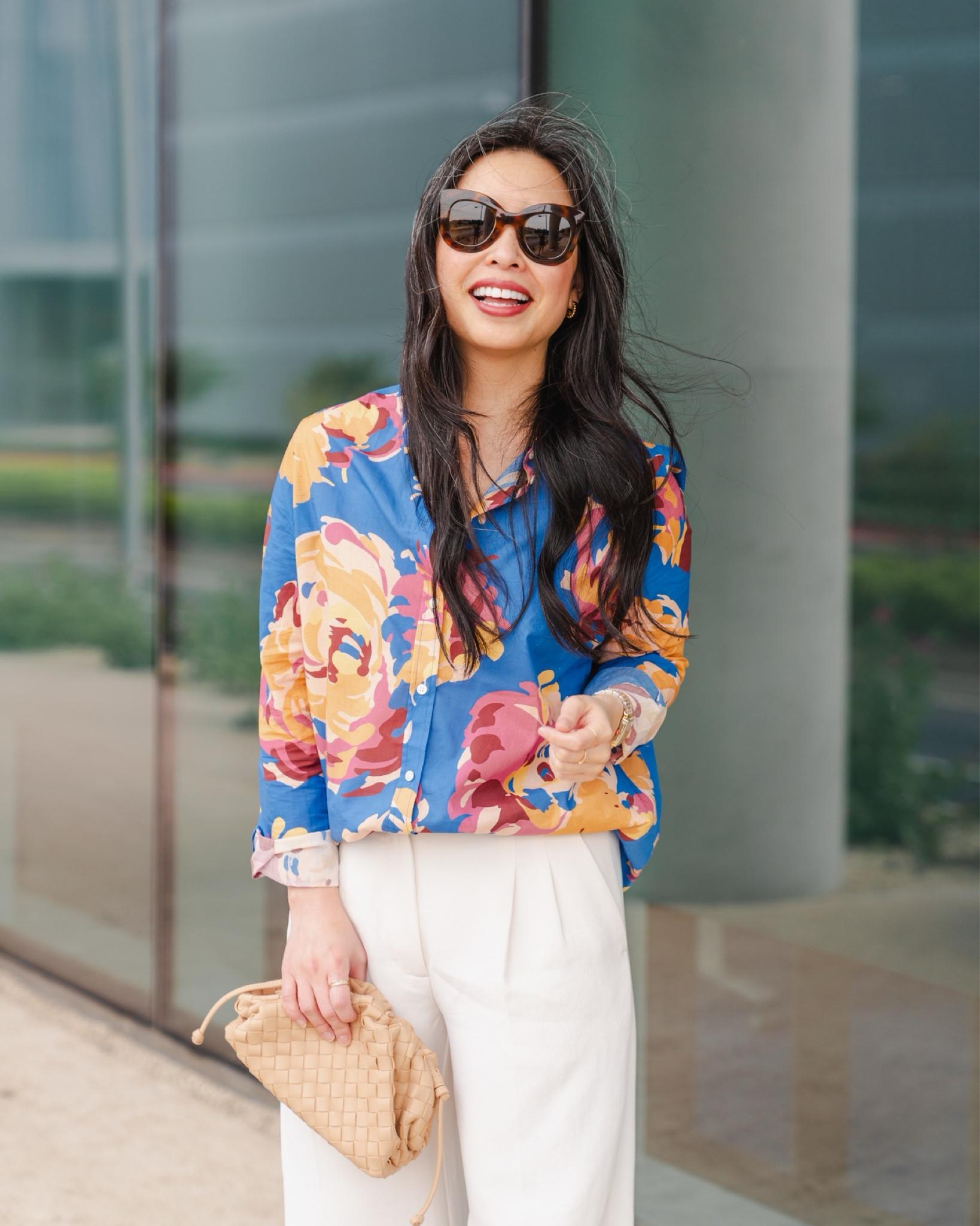 {#comingsoon} had the opportunity to add the @sezane pierro button down to my wardrobe! the pierro’s are such vibrant colors and prints that stand out with any bottom! i’ll be comparing it to the @sezane tomboy and max shirts, next week on jannadoan.com  // #gifted shop this post via link in bio ✌️ {08.08.24}

🙏  thank you for shopping my links!
📷: @janeyunphoto 

.
.
.
.
.
.
#texasblogger #austinblogger #atxblogger #personalstyle #igstyle #flashesofdelight #ootdshare #ootd #wiw #lookbook #fashiondaily #styleinspo #petitestyle #asianblogger #fashiongram #instastyle #liketkit #sezane #sezanelovers #workstyle #workwear

#LTKWorkwear #LTKSeasonal #LTKStyleTip