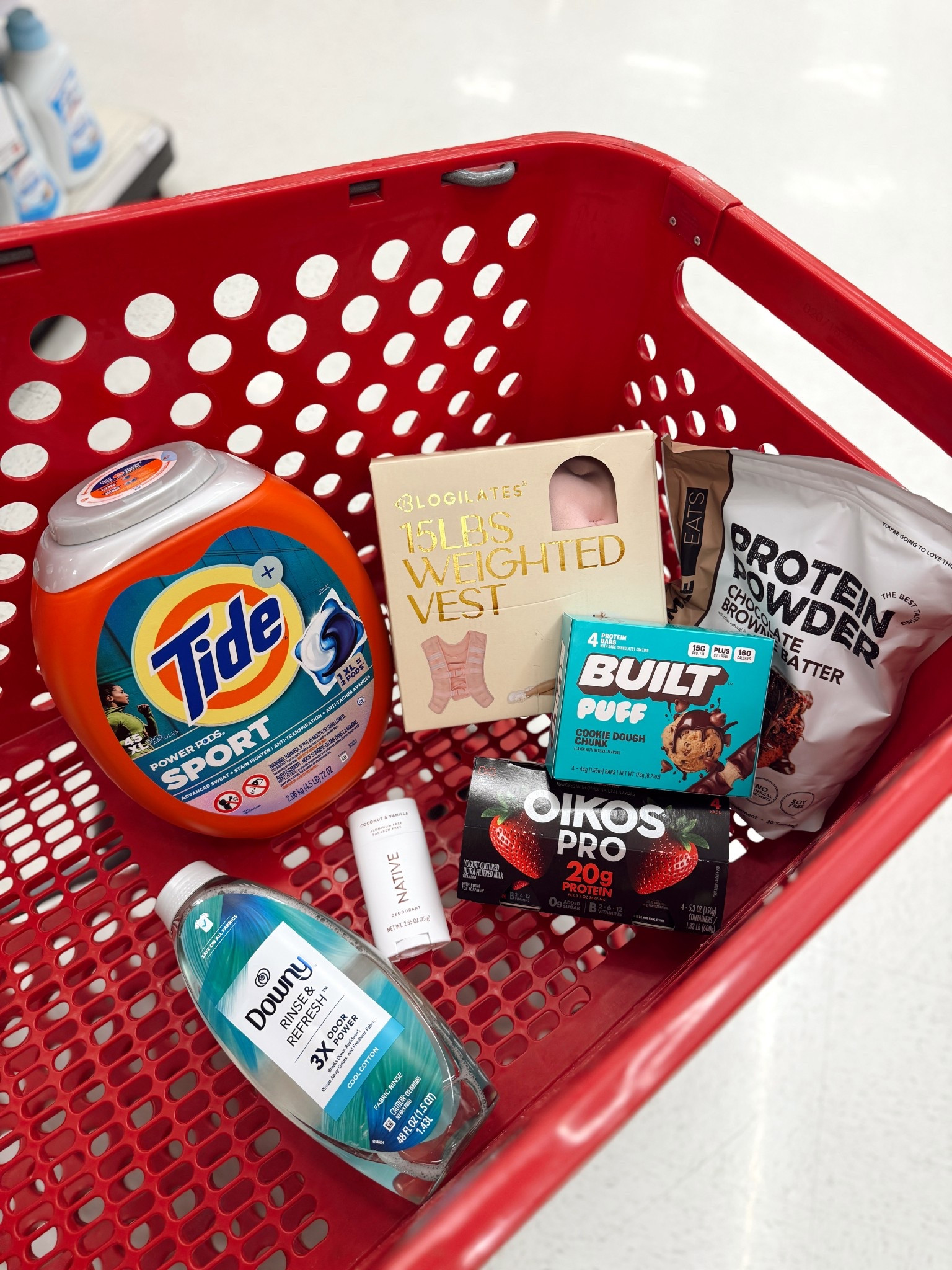 #ad Let’s start on those fitness goals! 

#targetstyle #myeverythingand #TargetPartner @Target @Tidelaundry @Native @Downy
@Shop.LTK, #liketkit, liketk.it/xx