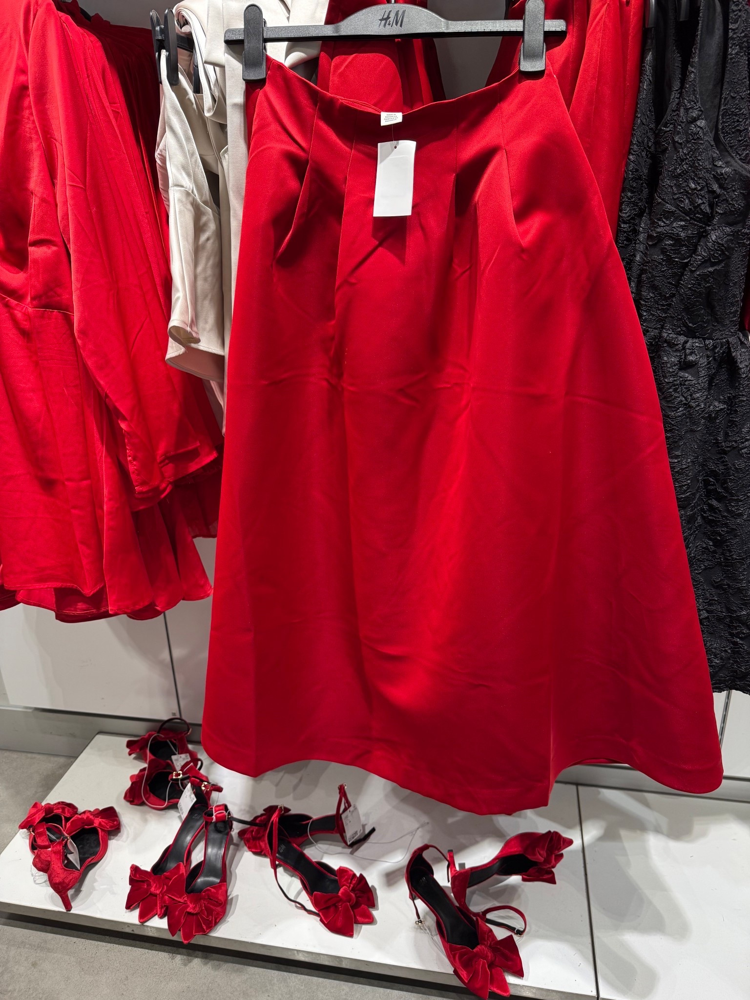 This skirt is PERFECT for Christmas pictures or Christmas parties! We found lots of other goodies while shopping today! And 20% off with code 0670

#LTKCyberWeek #LTKSaleAlert #LTKSeasonal