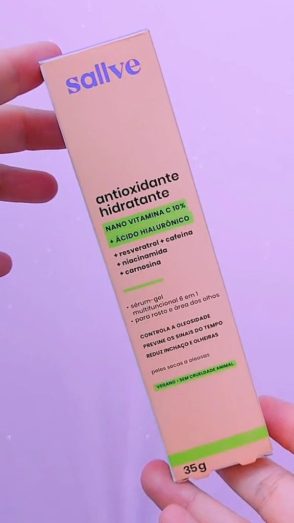 Parecia que eu estava com algo lá,  como uma franja sabe?Quando percebi, estando com a testa relaxada, as linhas que antes ficavam bem marcadas, já não estavam aparentes. Essa é realmente uma Hidratação potente e que me fez perceber que não estou com a pele tão destruída como parecia 😅 Era apenas falta de uma boa Hidratação com produto de qualidade.

#LTKbrasil #LTKbeauty