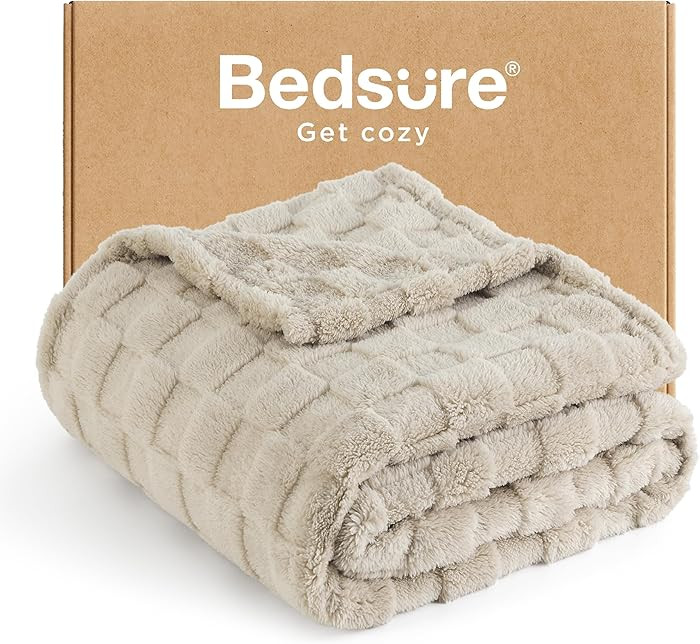 Bedsure GentleSoft Beige Throw Blanket for Couch - Checkered Fleece Blankets Gifts for Kids Girls... | Amazon (US)
