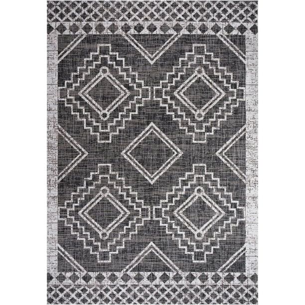 5'x8' Marokko Diamond Medallion Indoor/Outdoor Area Rug, Black/Ivory - JONATHAN Y | Walmart (US)