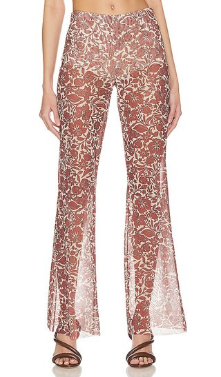 Priya Pant in Florence Floral | Revolve Clothing (Global)